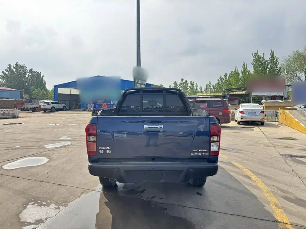Isuzu Lingtuo — миниатюра 11