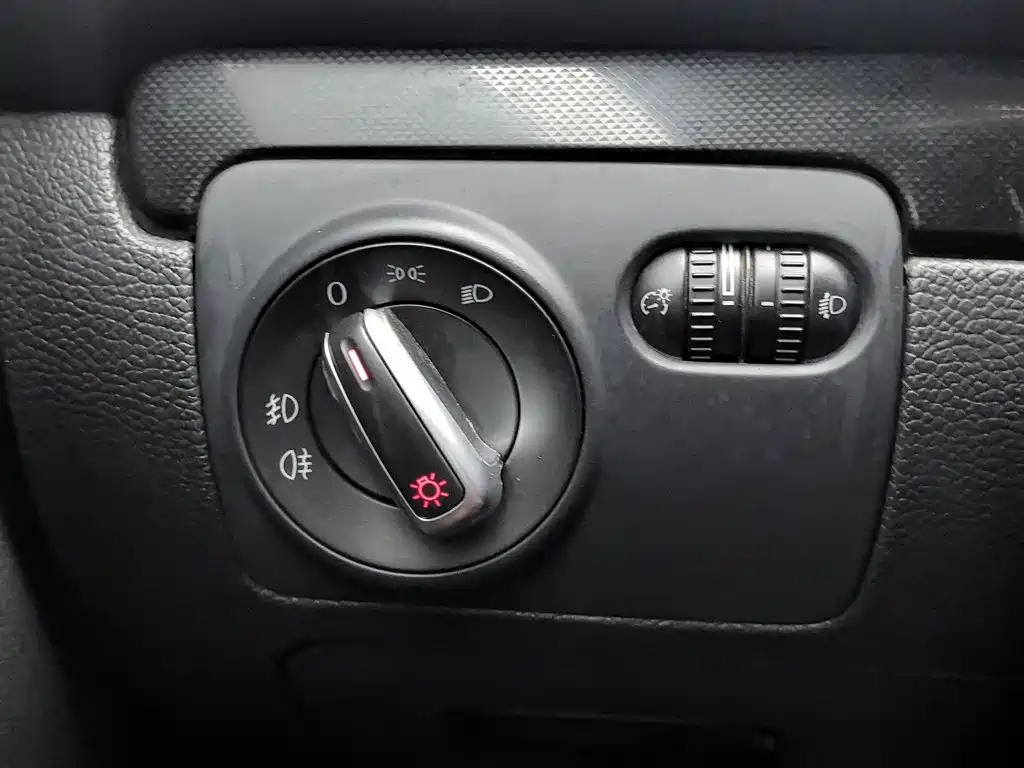 Volkswagen Golf — миниатюра 21