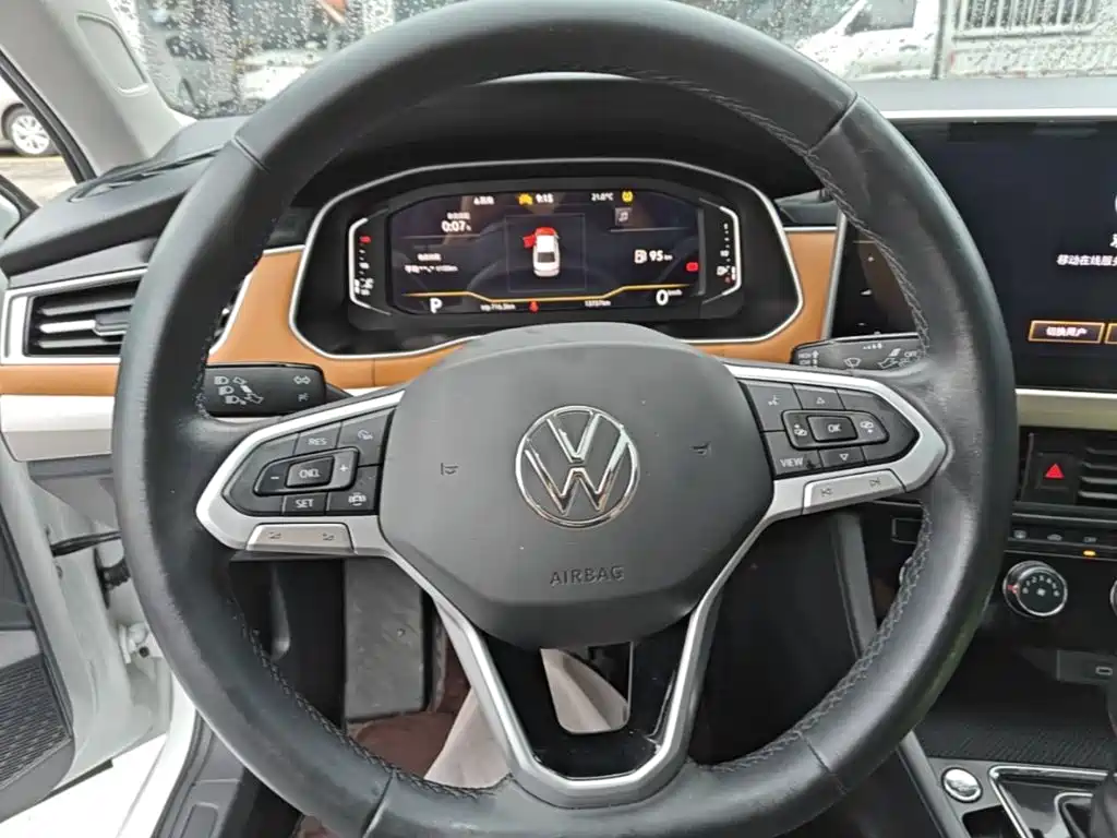 Volkswagen Bora — миниатюра 11