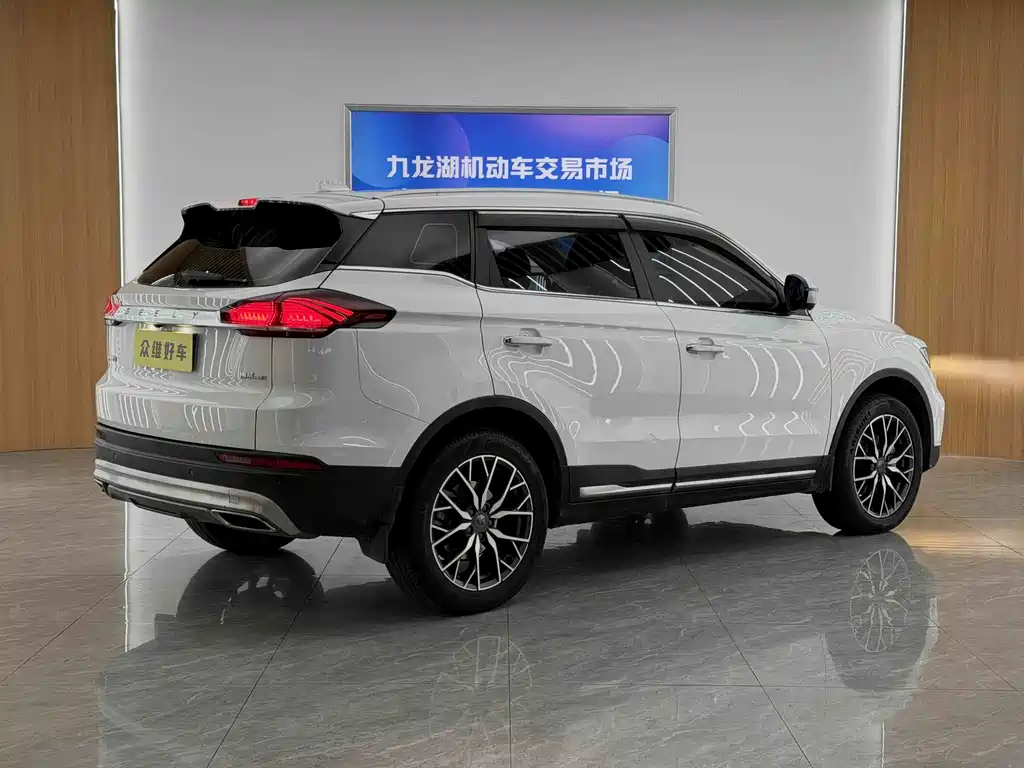 Geely Boyue — миниатюра 6