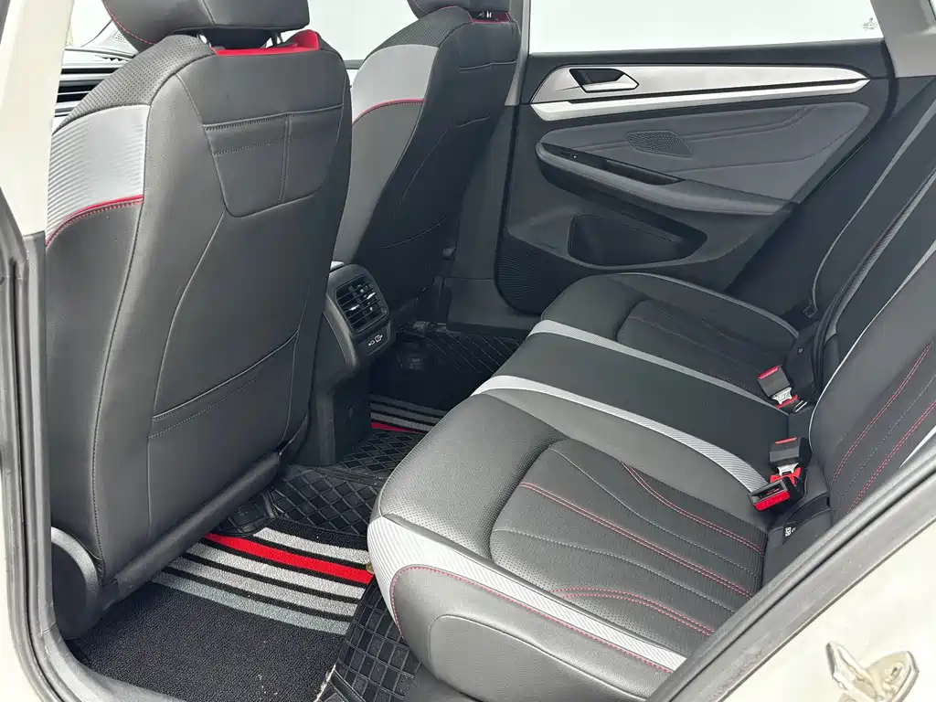 Volkswagen Lamando — миниатюра 13