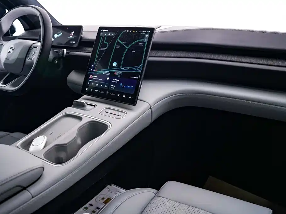 NIO ES6 — миниатюра 28