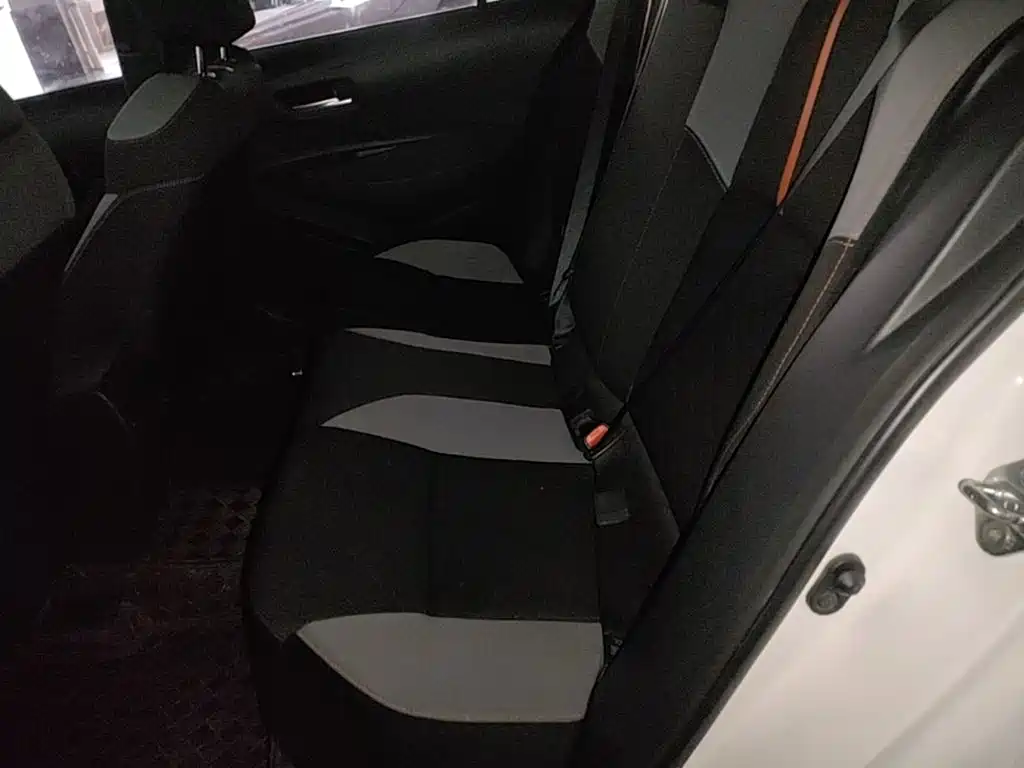 Toyota Corolla — миниатюра 17