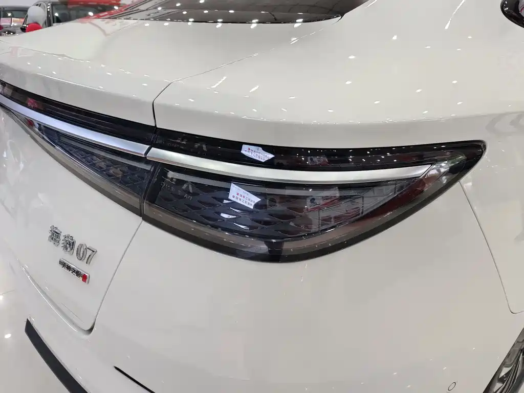 BYD 海豹07 EV — миниатюра 12