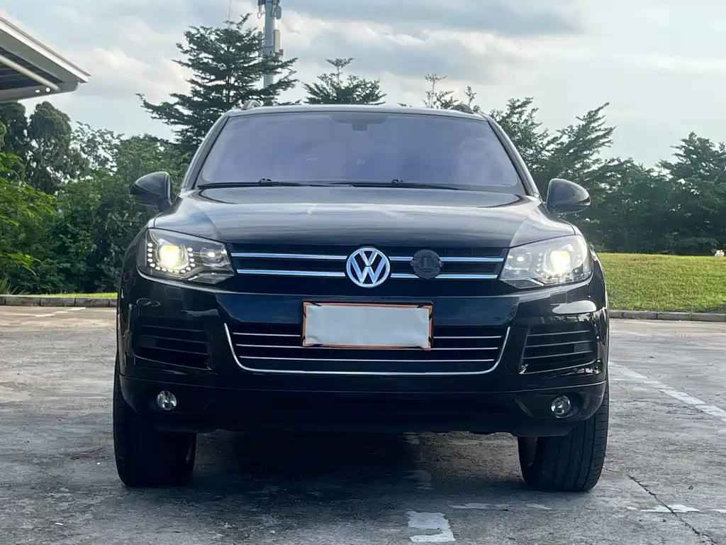 Volkswagen Touareg — миниатюра 2