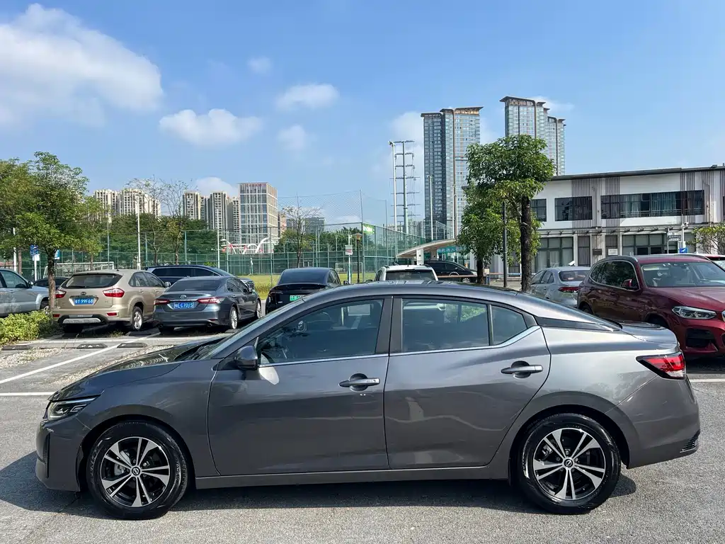Nissan Sylphy — миниатюра 7