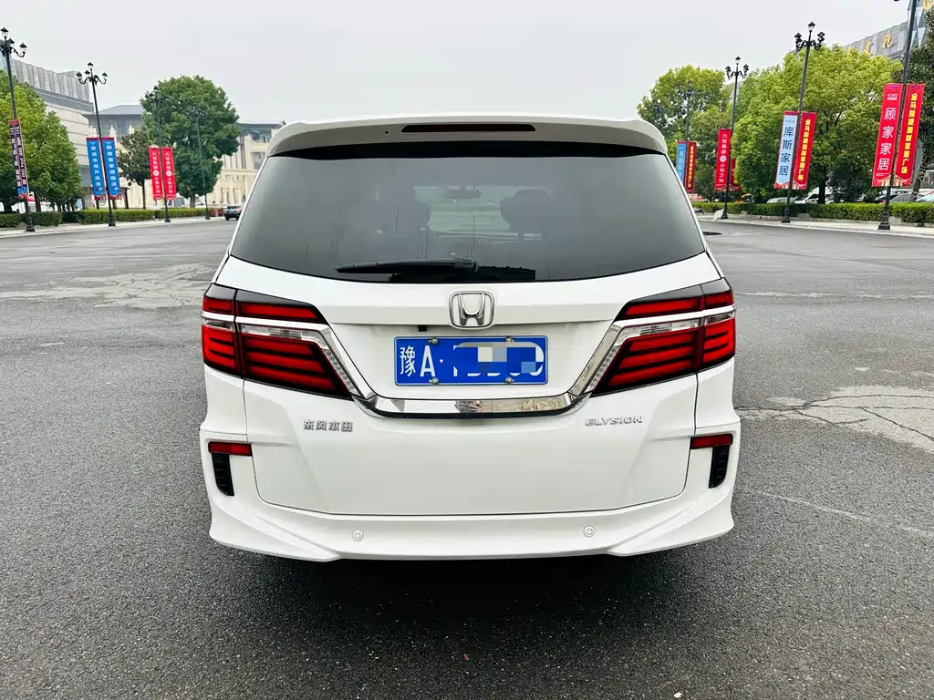 Honda Elysion — миниатюра 6