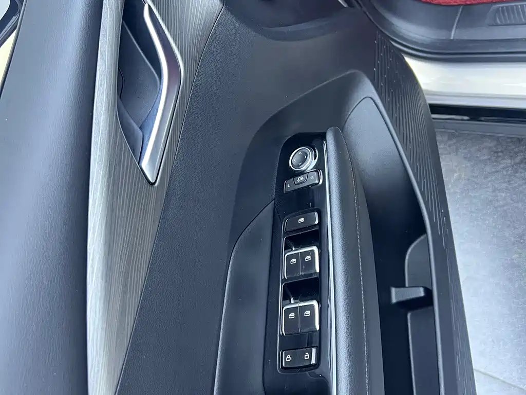 Wuling Xingguang — миниатюра 22