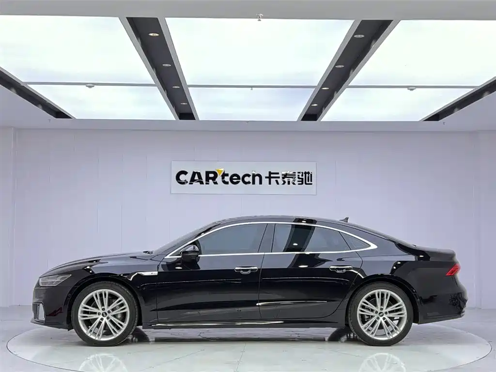 Audi A7L 2024 45 TFSI quattro
