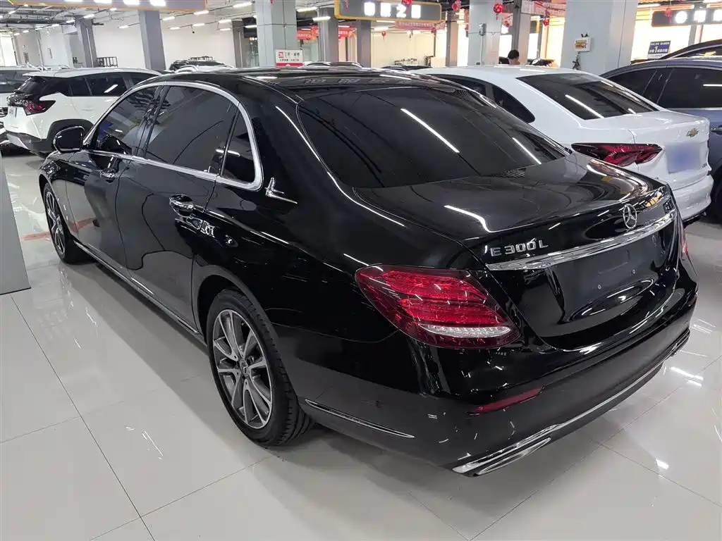 Mercedes-Benz E-Class E 2019 E 300 L Luxury