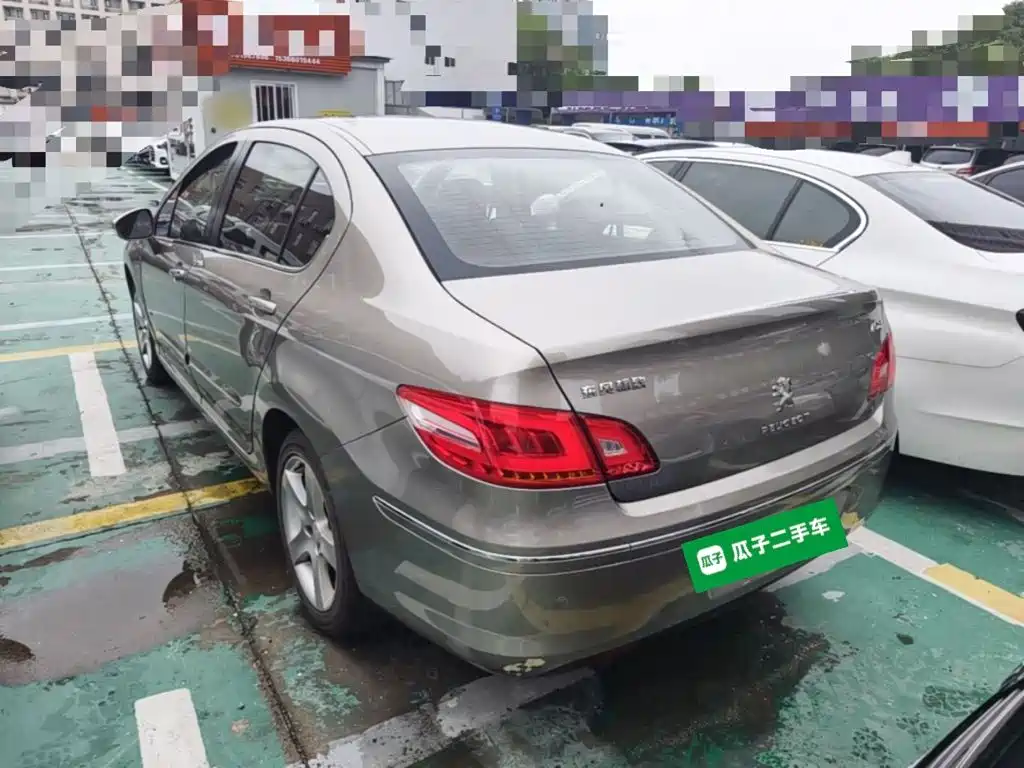 Peugeot 408 2013 2.0L AT Comfort