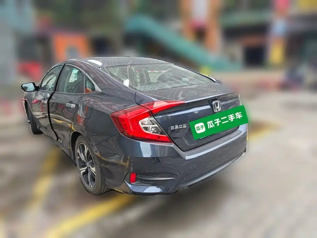 Honda Civic — миниатюра 4