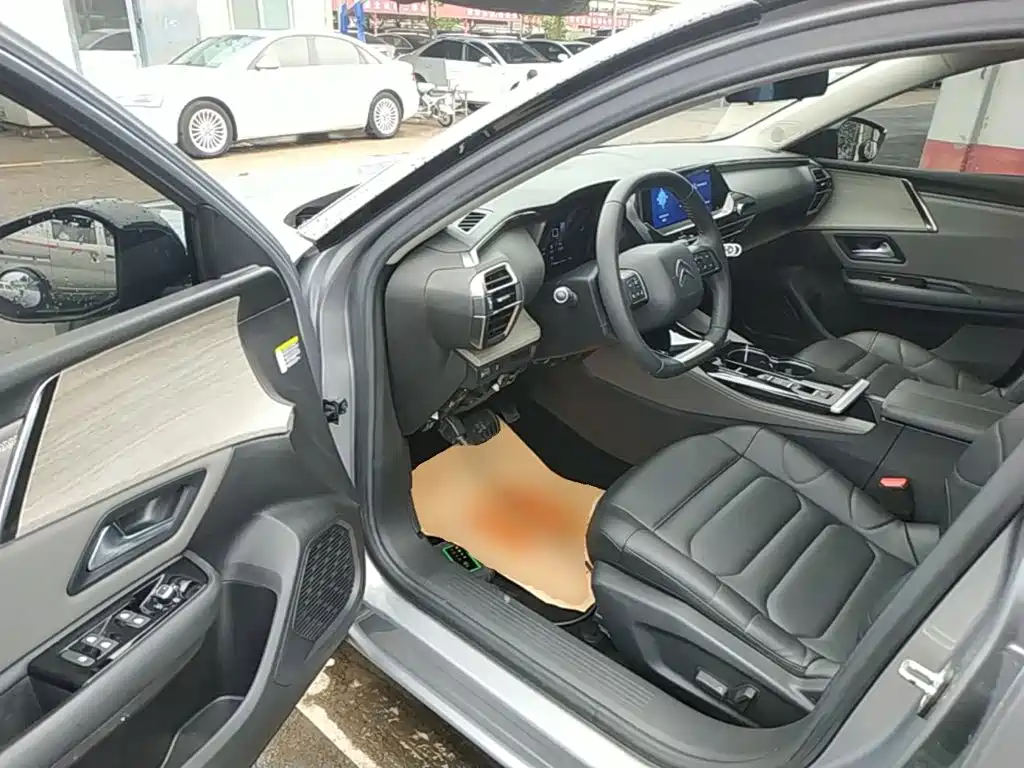 Citroen C5 X — миниатюра 16