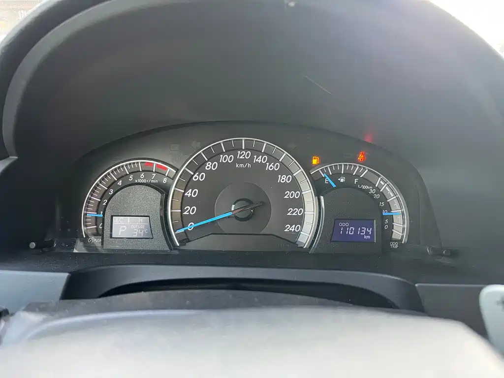 Toyota Camry — миниатюра 16