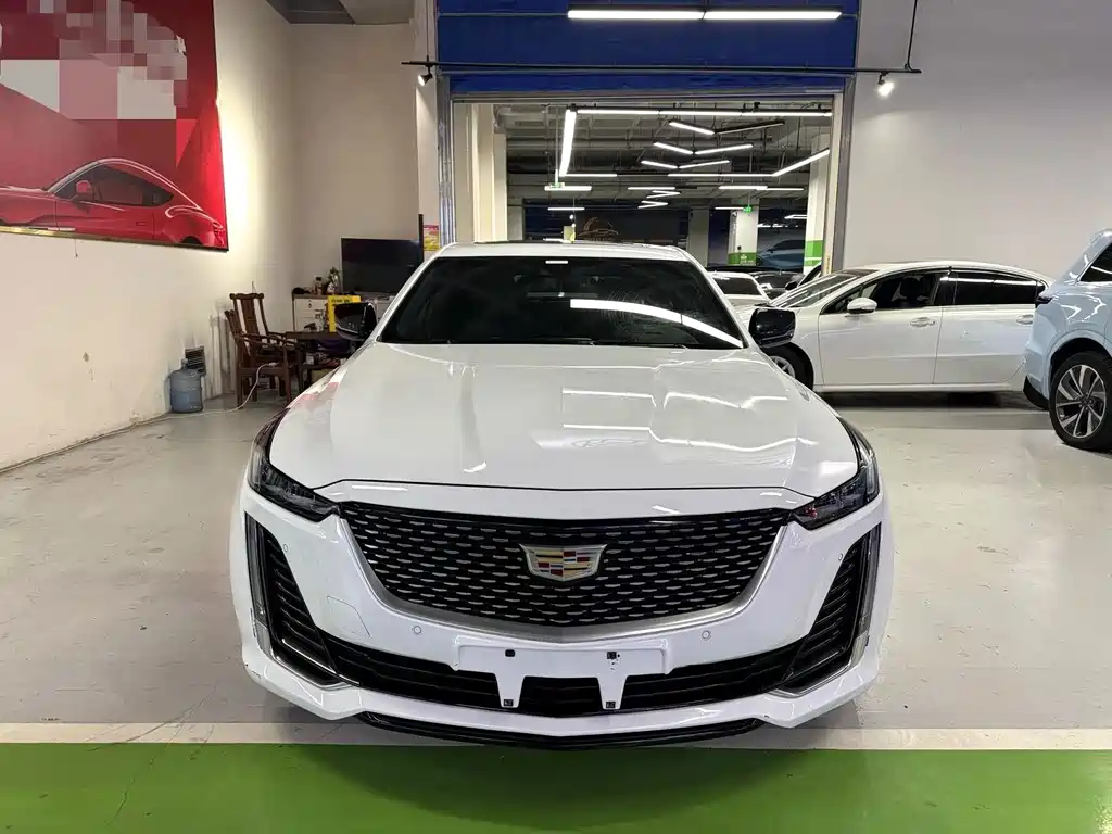 Cadillac CT5 — миниатюра 2