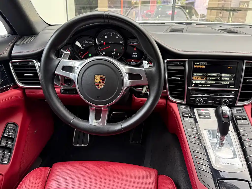 Porsche Panamera — миниатюра 13