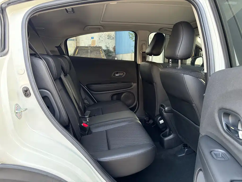 Honda Vezel — миниатюра 10