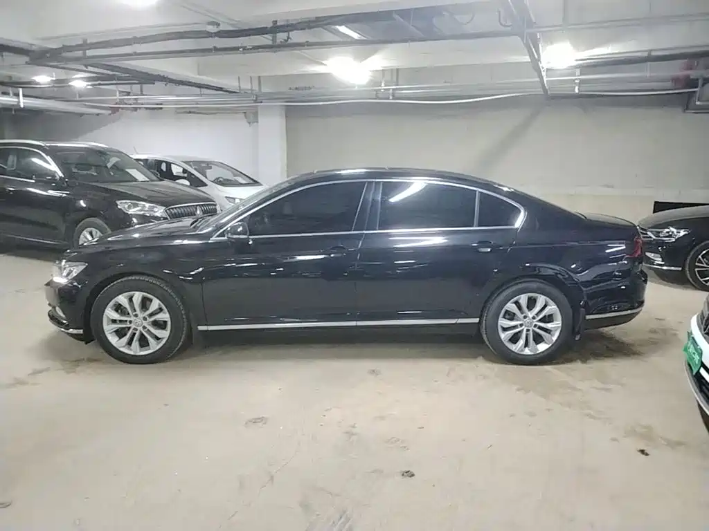 Volkswagen Magotan — миниатюра 4