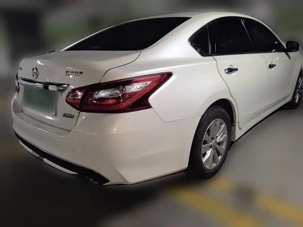 Nissan Teana — миниатюра 8