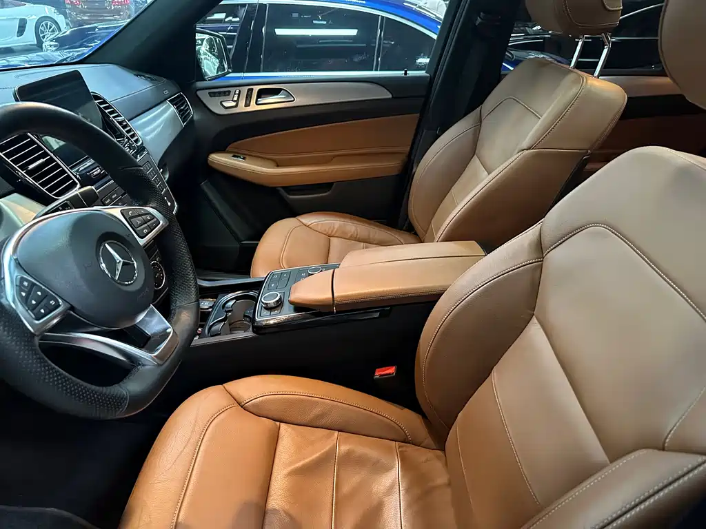 Mercedes-Benz GLE AMG — миниатюра 6