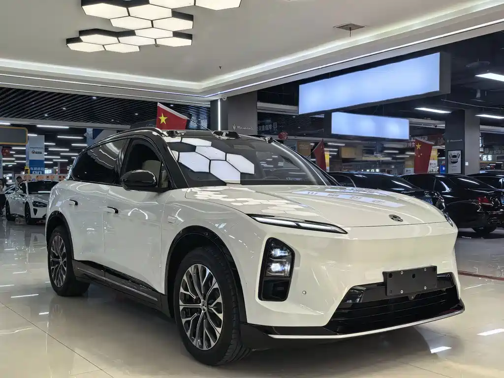 NIO ES6 — миниатюра 3