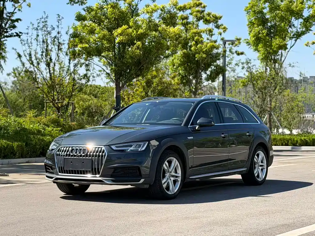 Audi A4 (Import) 2019