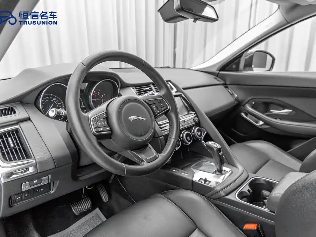 Jaguar E-PACE P200 China V, фото 12