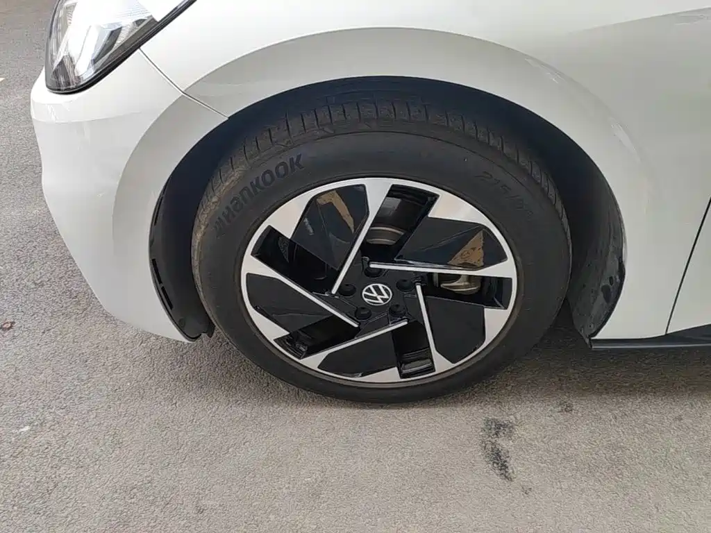 Volkswagen ID.3 — миниатюра 23