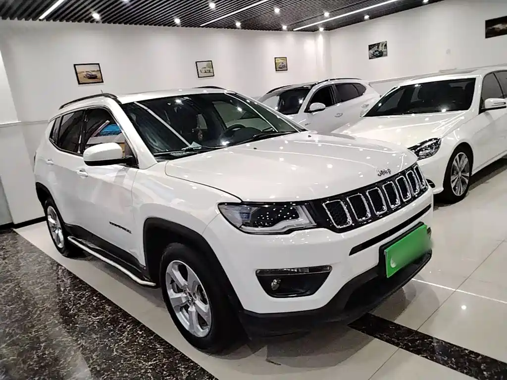 Jeep Compass — миниатюра 4