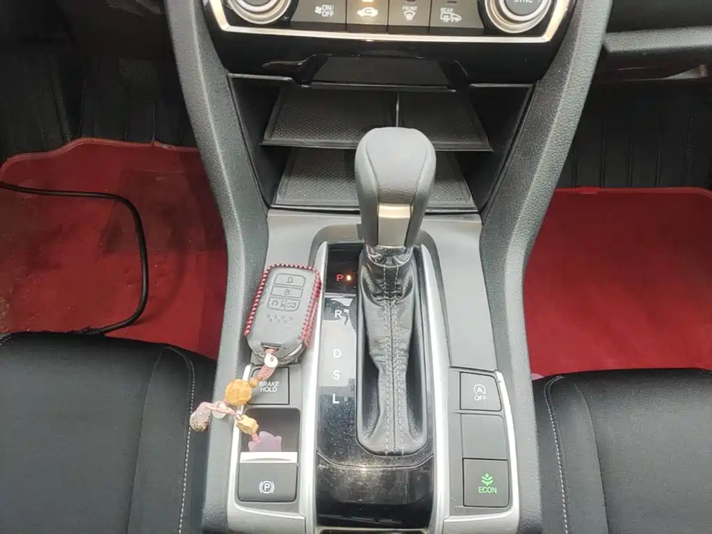 Honda Civic — миниатюра 14