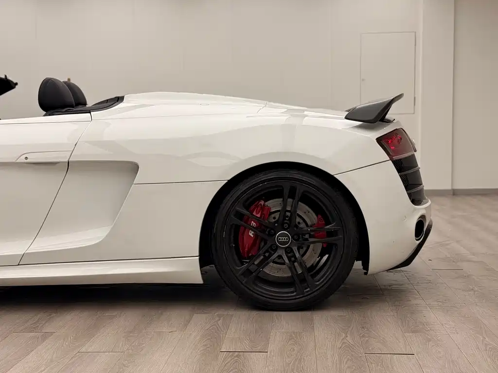 Audi R8 2011 Spyder 5.2 FSI quattro