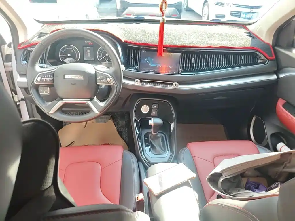 Haval H2s — миниатюра 10