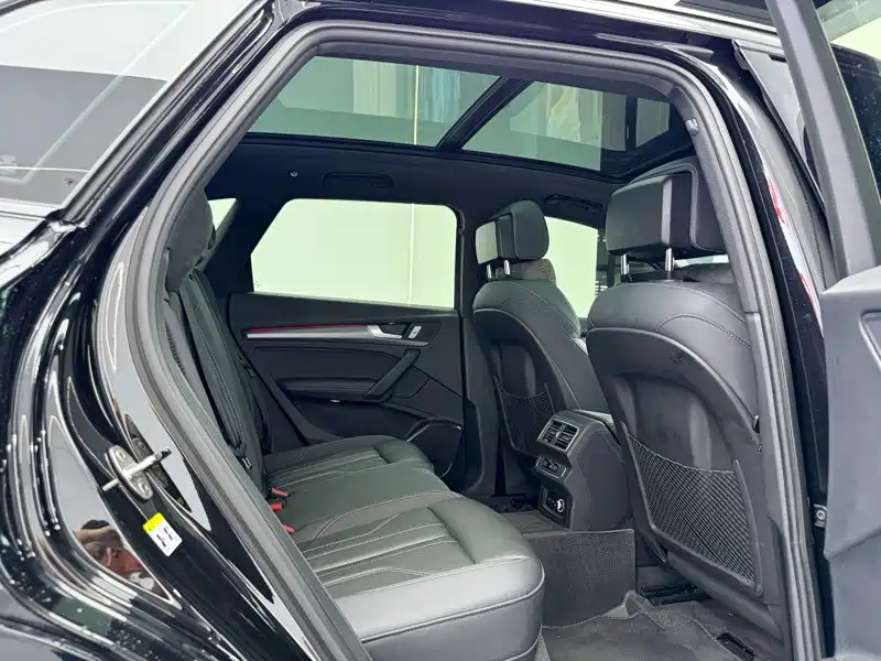Audi Q5L — миниатюра 8