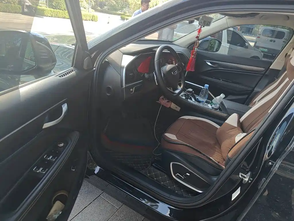 Geely Xingyue — миниатюра 12