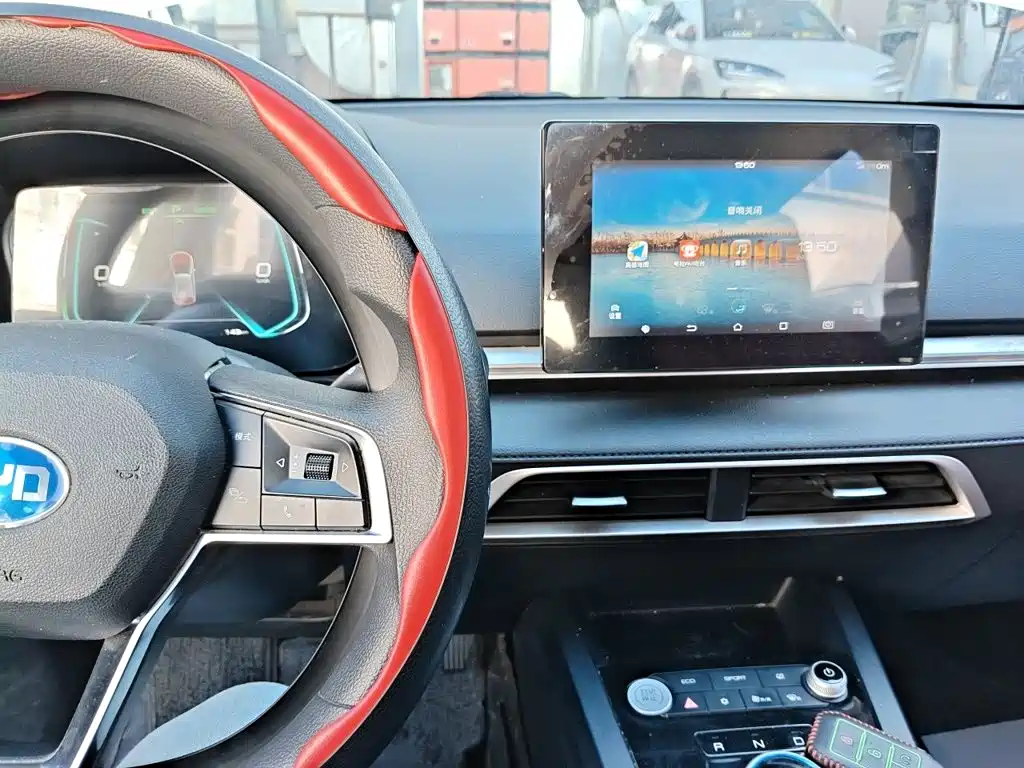 BYD e2 — миниатюра 9