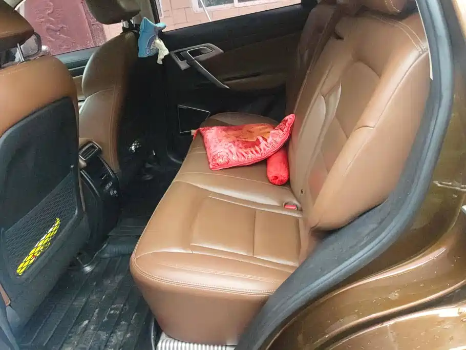 Geely Boyue — миниатюра 11