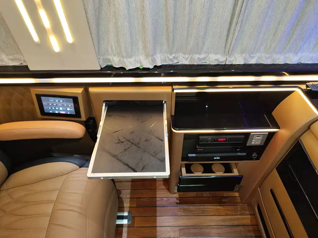Mercedes-Benz Sprinter — миниатюра 31