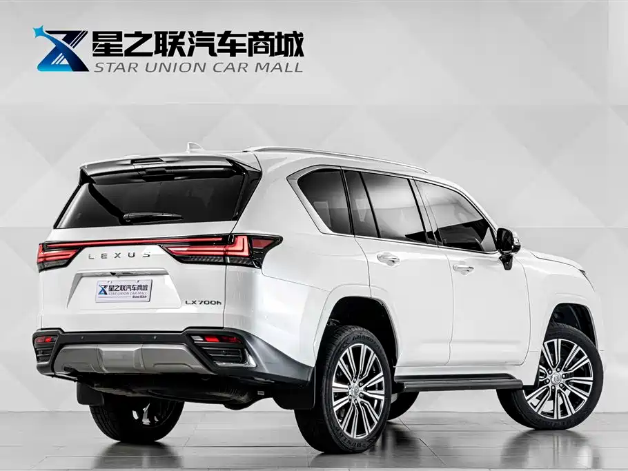 Lexus LX — миниатюра 6