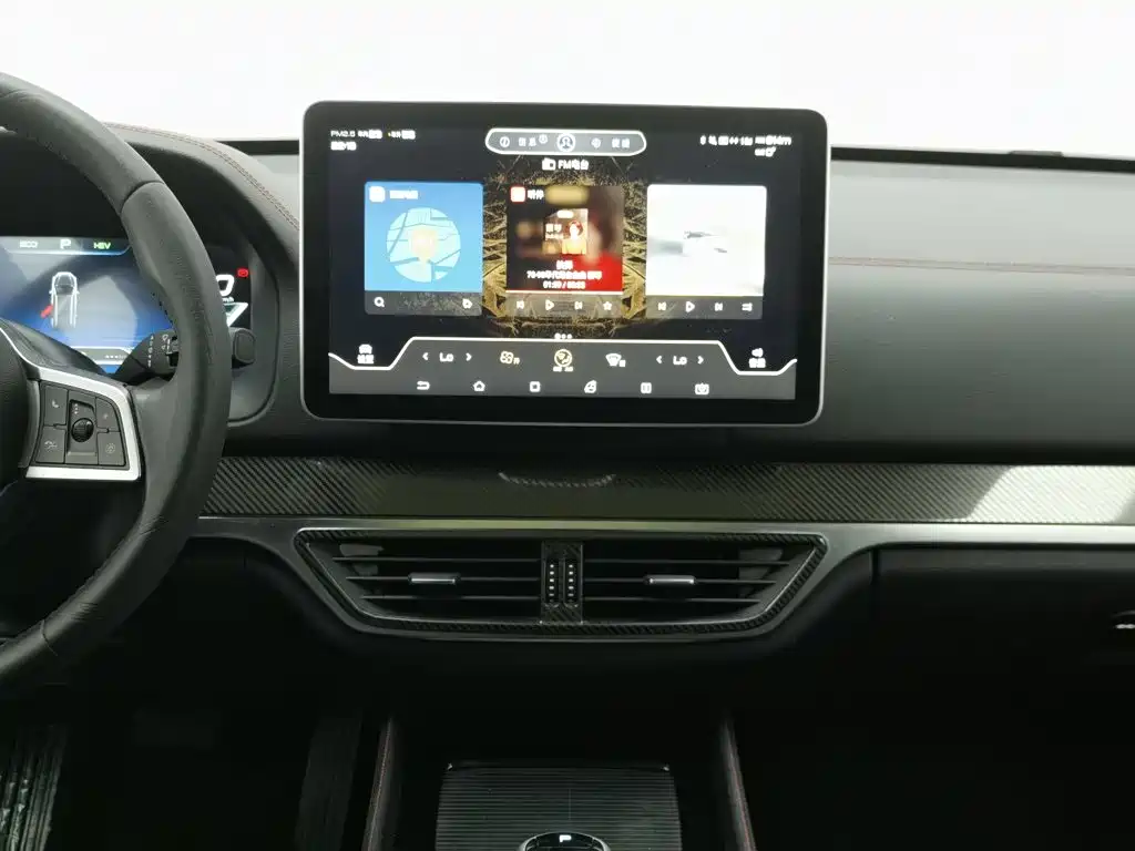 BYD Tang New Energy — миниатюра 12