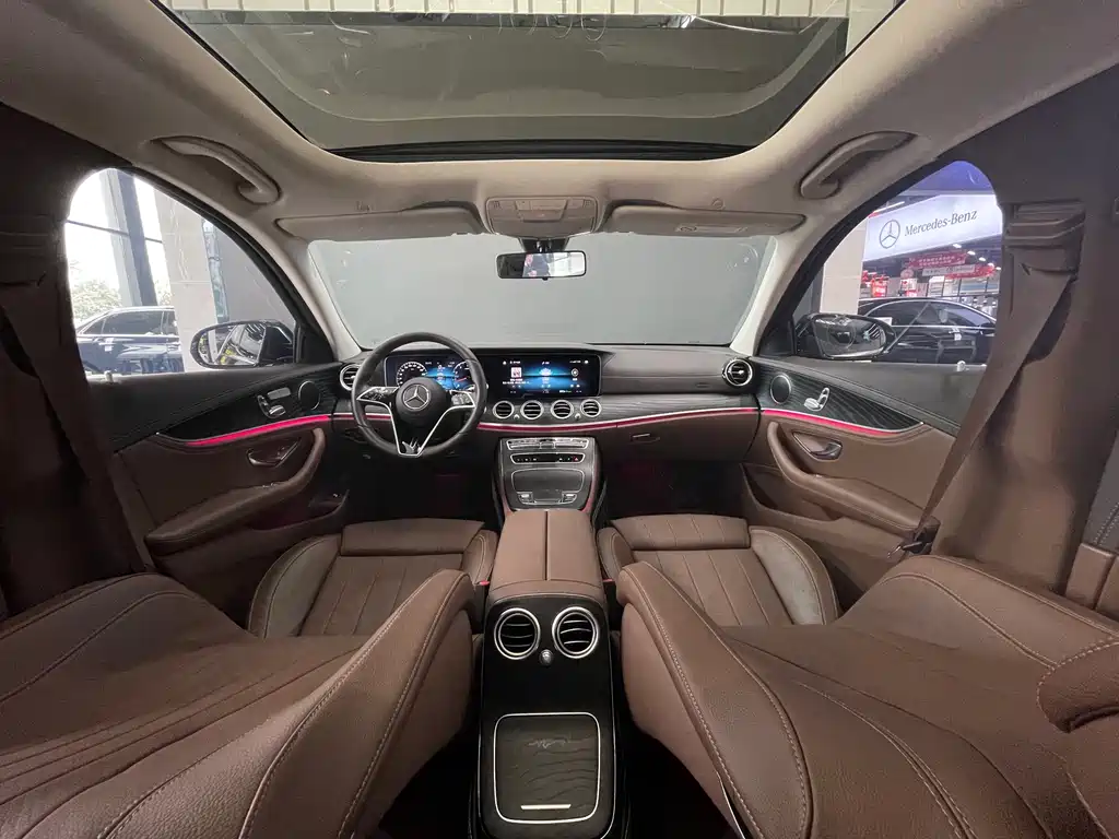 MERCEDES-BENZ E CLASS