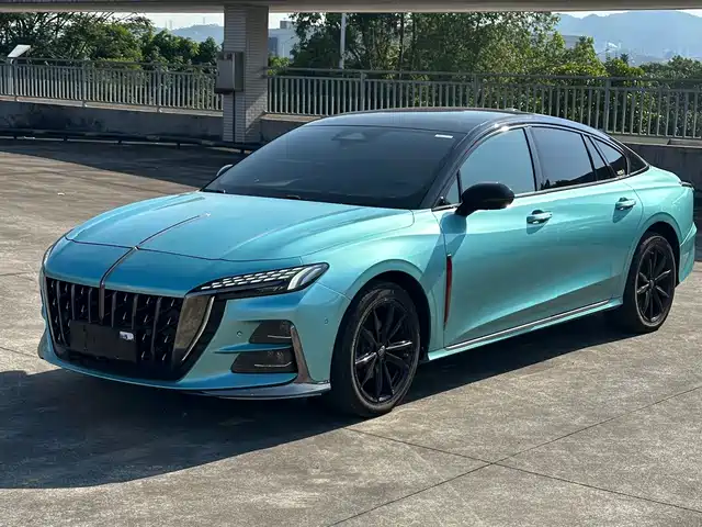 Hongqi H6