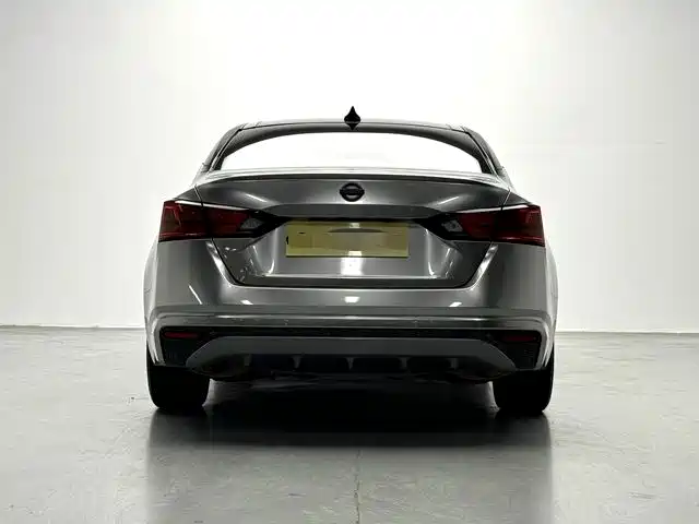 Nissan Teana — миниатюра 8
