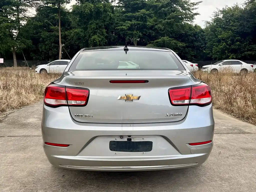 Chevrolet Malibu — миниатюра 6