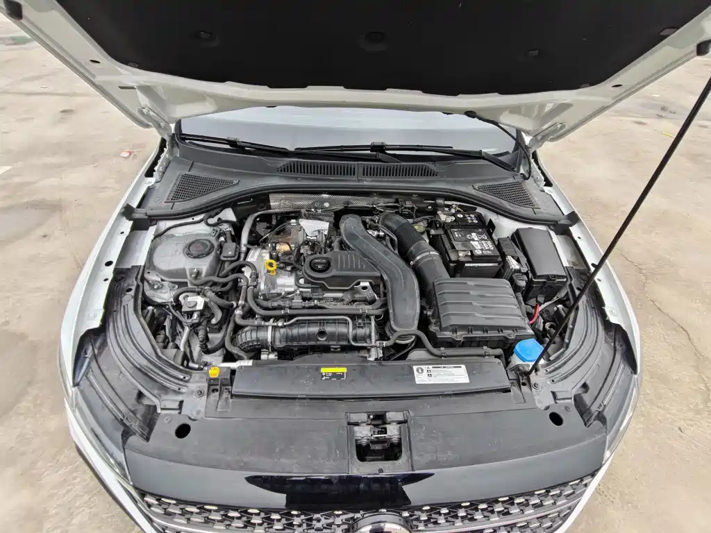 Volkswagen Lavida — миниатюра 8