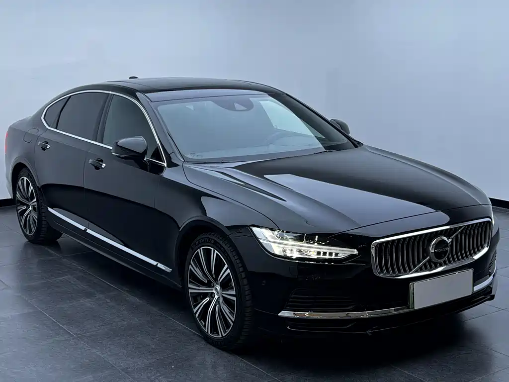 Volvo S90 2021 T8 E Luxury