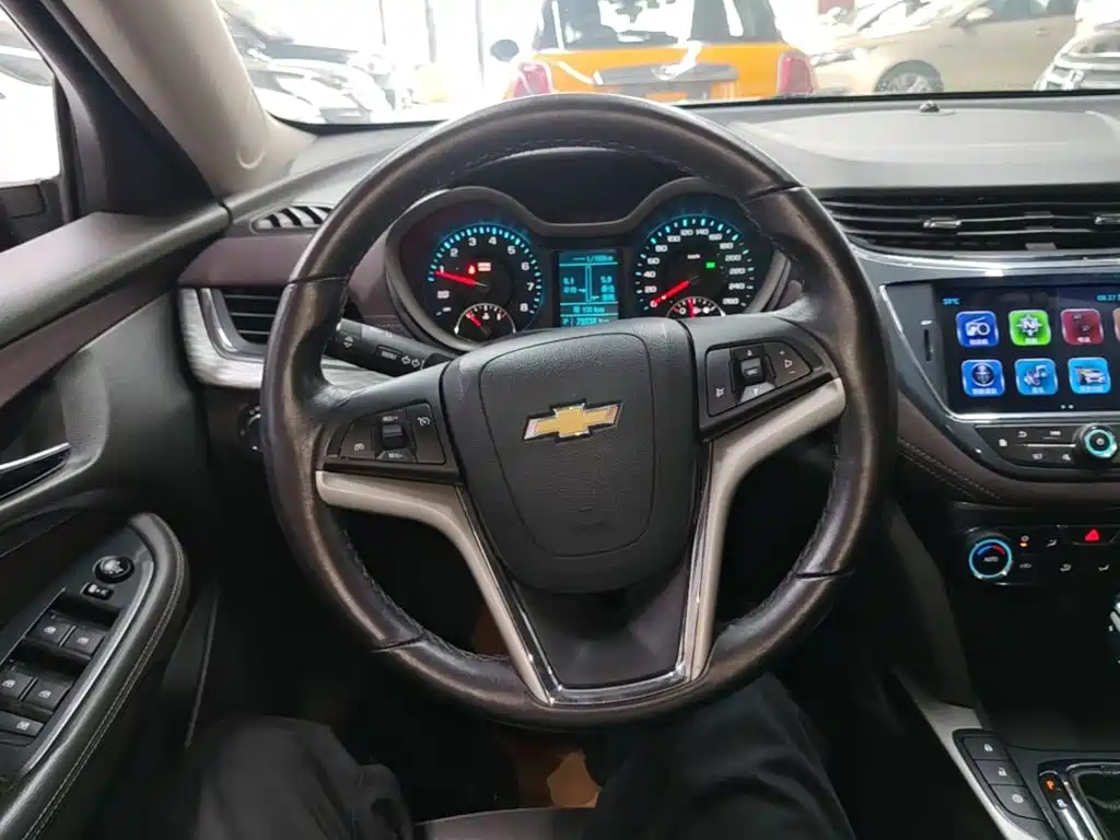 Chevrolet Malibu — миниатюра 11