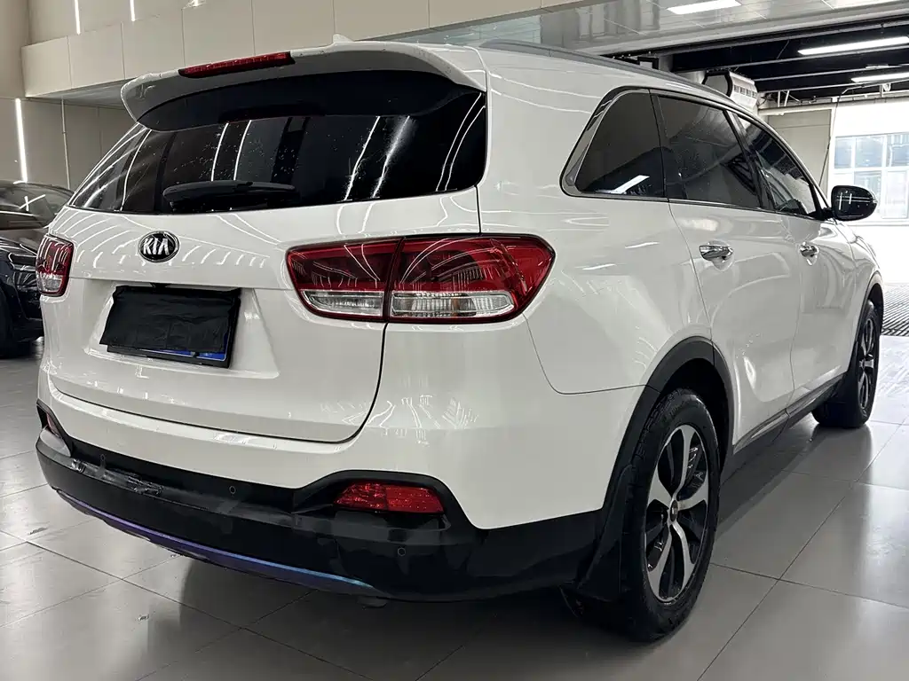 Kia Sorento — миниатюра 9