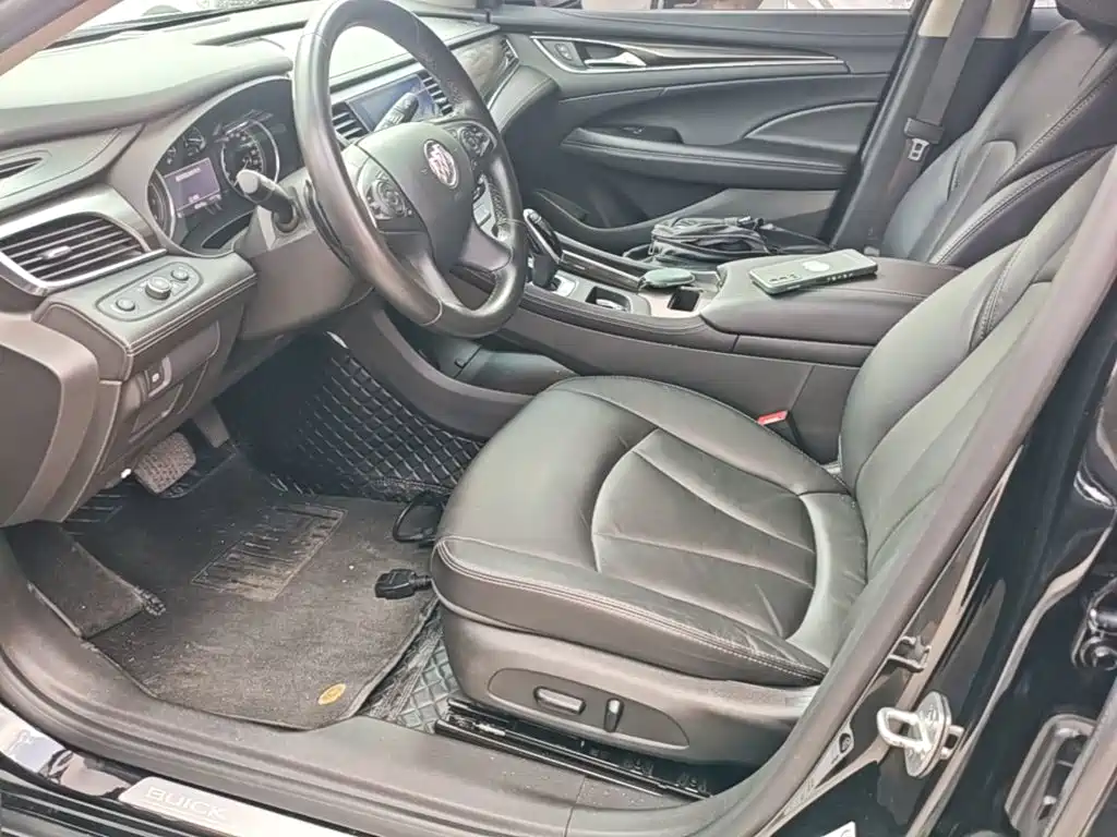 Buick LaCrosse — миниатюра 15