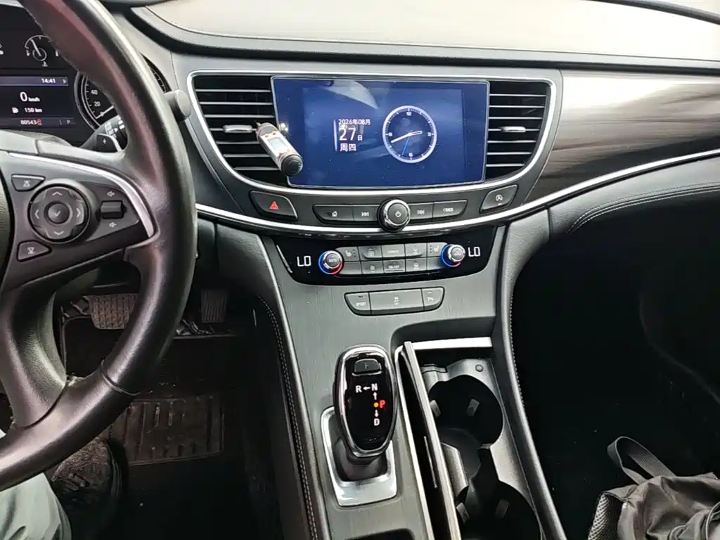 Buick LaCrosse — миниатюра 13
