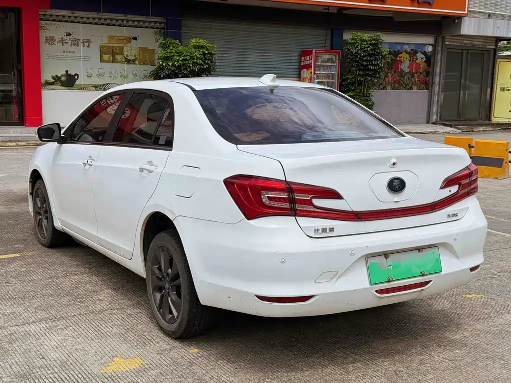 BYD Qin NEV — миниатюра 10